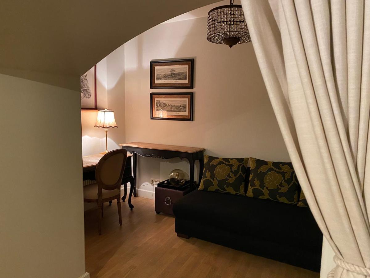 Exclusive Gaono Apartment In The Heart Of Old Town Vilnius Eksteriør billede