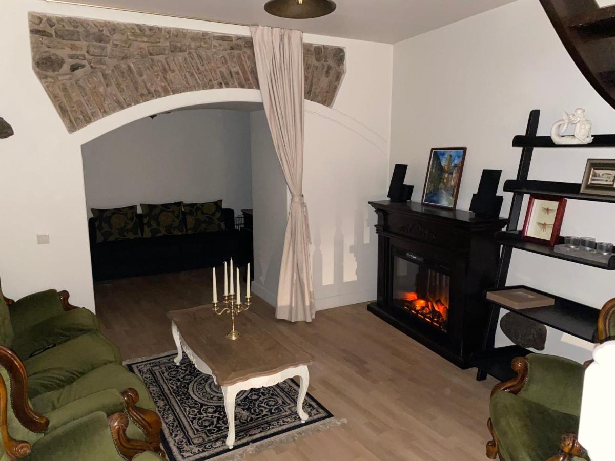Exclusive Gaono Apartment In The Heart Of Old Town Vilnius Eksteriør billede