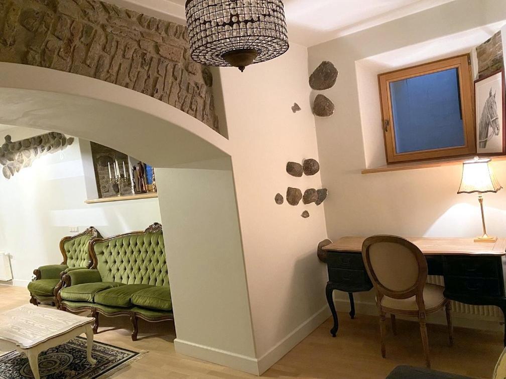 Exclusive Gaono Apartment In The Heart Of Old Town Vilnius Eksteriør billede
